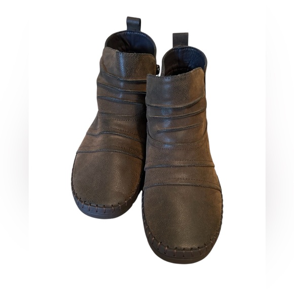 Easy Street - Women’s Blythe Boot - Size 8.5M - Picture 5 of 7